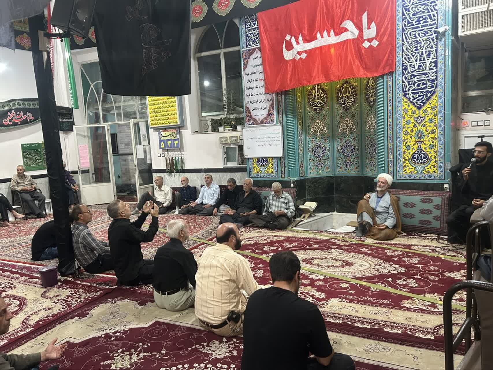 مراسم بزرگداشت «قائد شهید امت و خانواده ایشان» در مسجد فاطمیه شاهرود برگزار شد