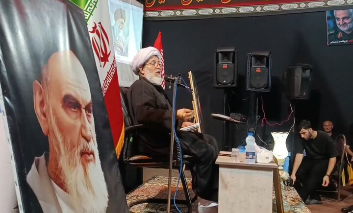 مردم مبعوث شده «طلای سرخ» انقلابند
