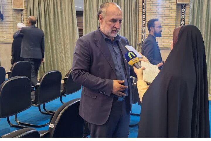 نامه‌های رهبر شهید به جوانان اروپا منشور هدایت جهانی است