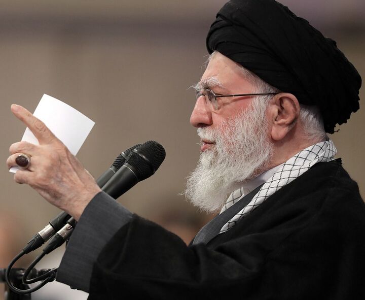 باید بیدار باشیم؛ شاه کلیدی از نهج‌البلاغه که رهبر شهید برای مواجهه با طراحی چند لایه دشمن به ملت نشان دادند