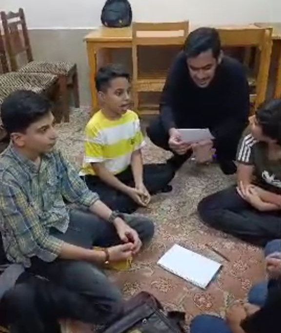 مهارت‌آموزی در سایه مسجد؛ نوجوانان لارستانی «تفکر خلاق» و «حل مسئله» را تمرین کردند