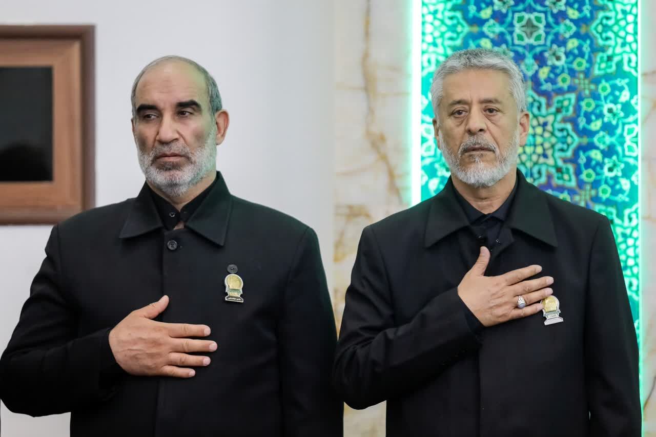 افزایش قدرت نظامی تنها راه بازدارندگی از جنگ و طمع دشمنان است/سرلشکر حاتمی خادمالرضا شد