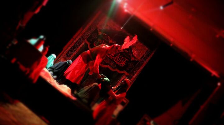 تعزیه جانسوز شهادت حضرت رقیه(س) در مسجد نورالحسین(ع) کرمانشاه برگزار شد