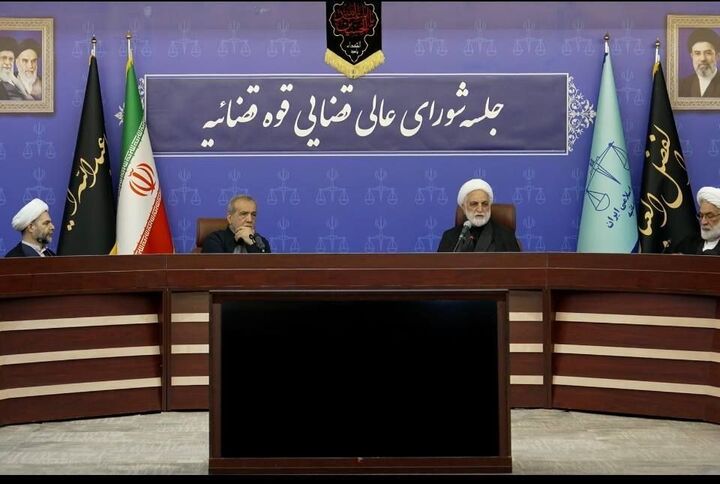 محسنی اژه‌ای: همه مکلف به حمایت از دولت در شرایط کنونی هستیم