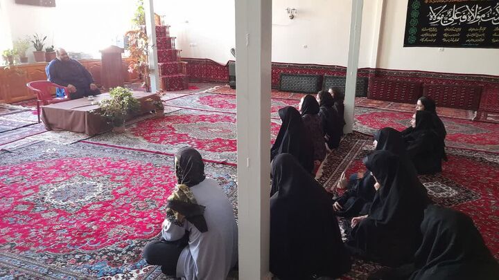 بانوان محور تحول فرهنگی در محلات هستند