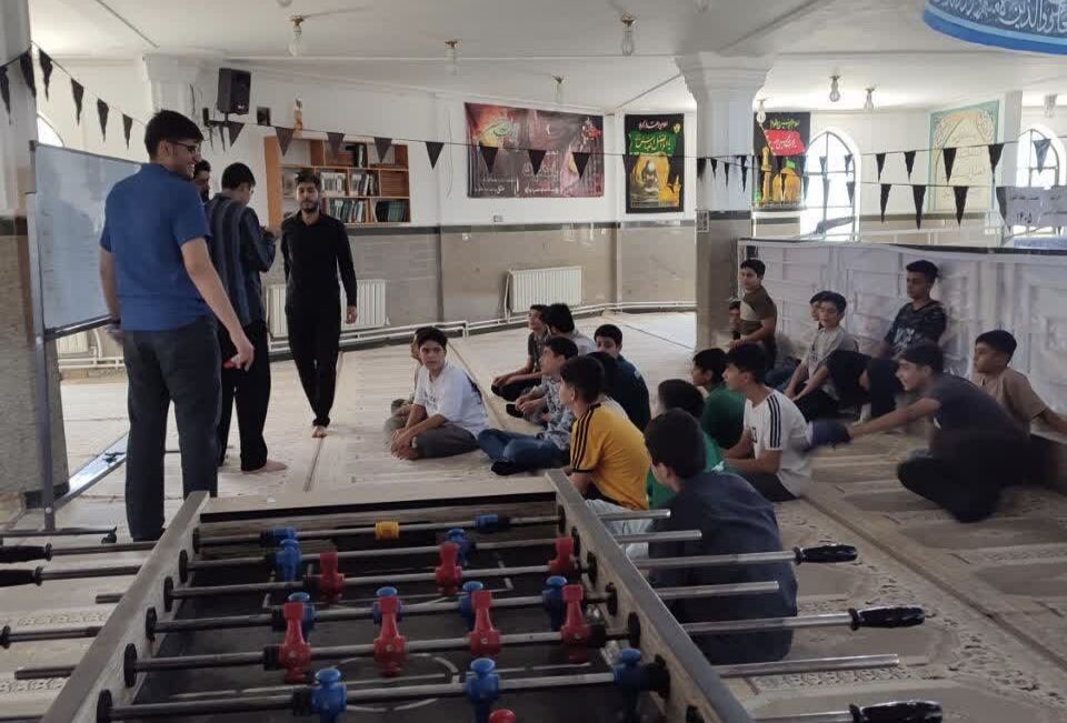 کانون امام حسین(ع) کامیاران؛ پیوند برنامههای قرآنی، فرهنگی و ورزشی در اوقات فراغت نوجوانان