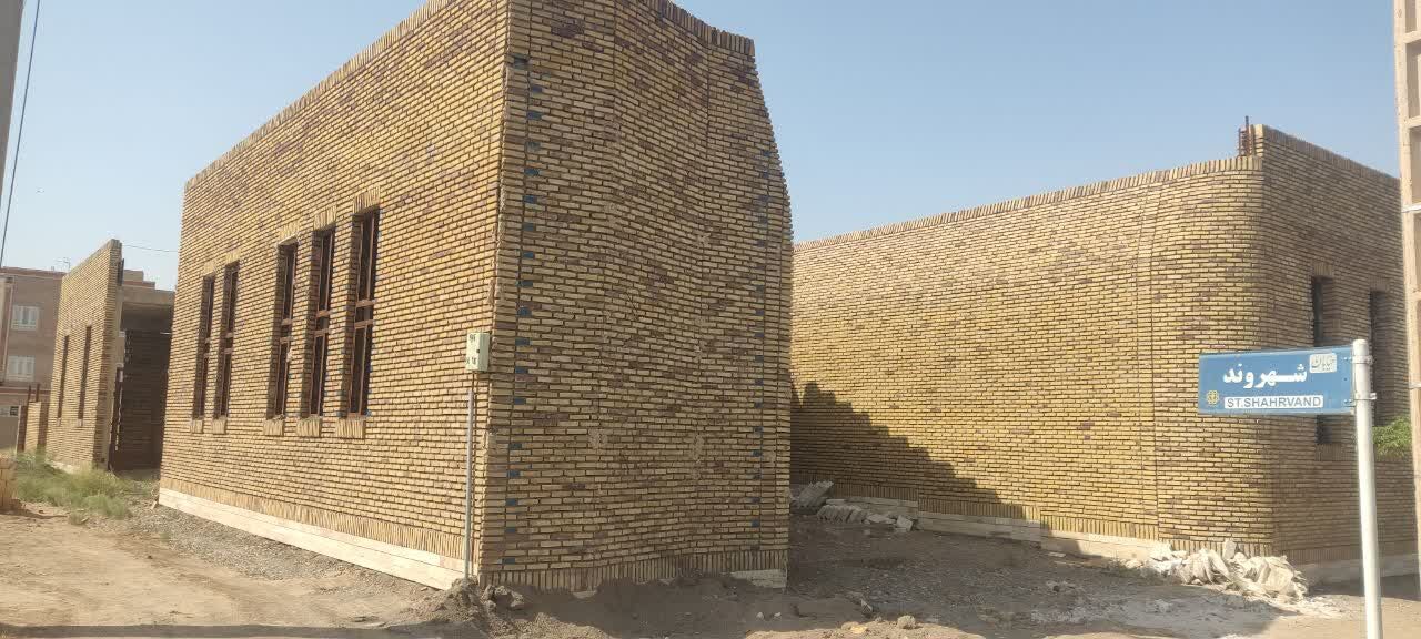 پیشرفت ۷۰ درصدی مرکز آموزشی و اداری صنایعدستی فردوس/ فاز سوم آغاز شد
