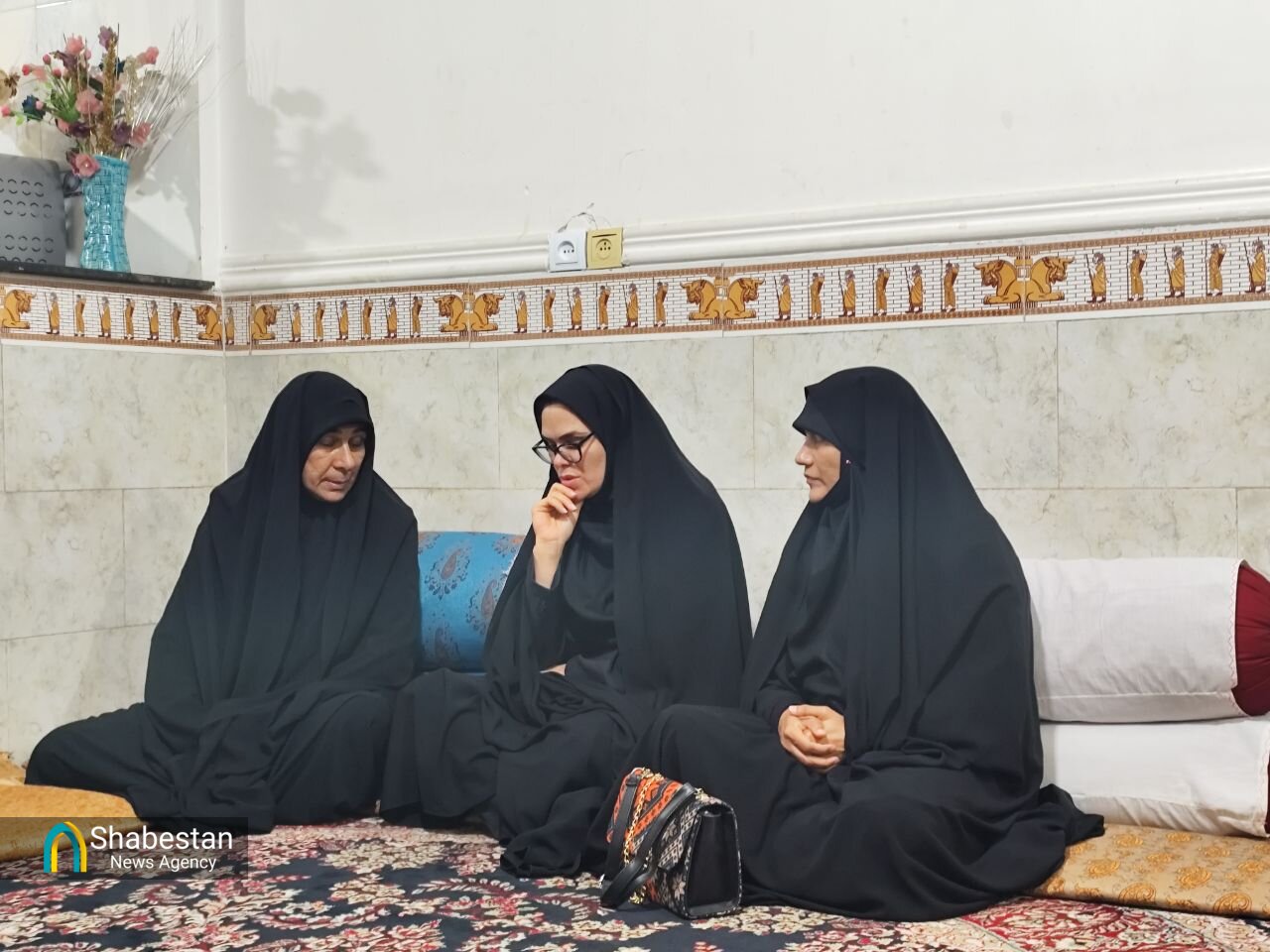 او میخواست جهان مدرسهاش را بشناسد جهان اما ویرانههایش را دید