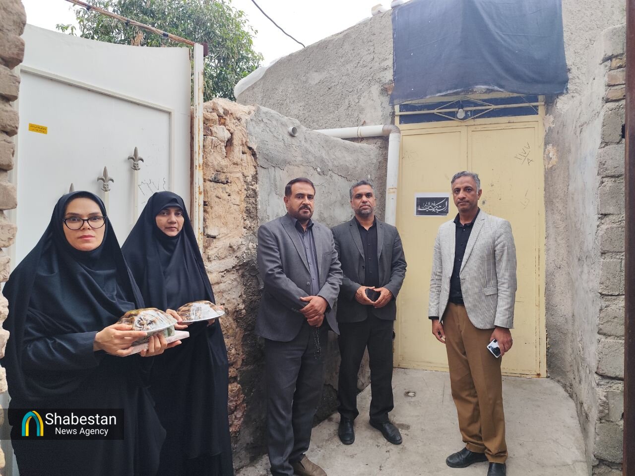 او میخواست جهان مدرسهاش را بشناسد جهان اما ویرانههایش را دید