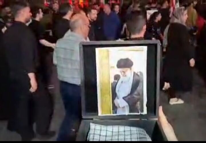 چفیه‌های نور؛ هدیه رهبر شهید به آغوش ملت مبعوث‌شده در میدان ذهاب