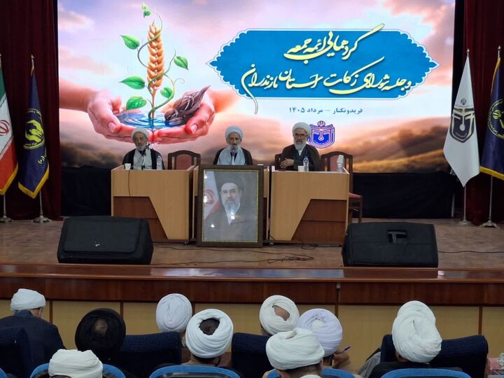 ائمه جمعه باید پرچمداران جهاد تبیین و اقتصاد مقاومتی باشند