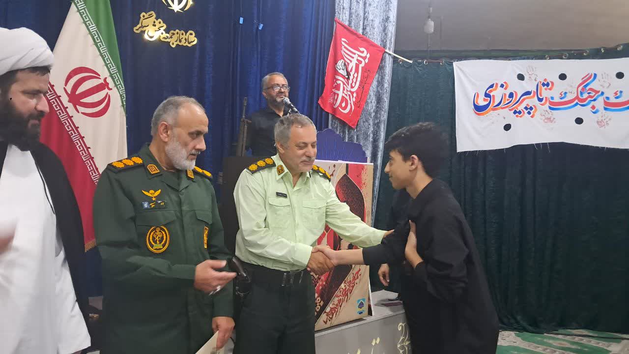 نماز جمعه سنگر وحدت و بصیرت/ ملت عمارگونه، در برابر فتنهها میایستد