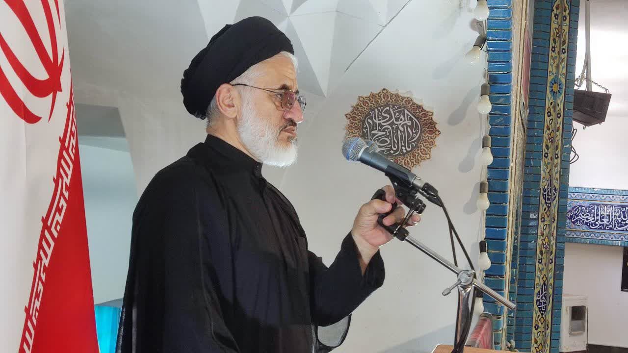 نقد سیاسیِ تفرقهافکنانه در شرایط جنگی به سود دشمن است
