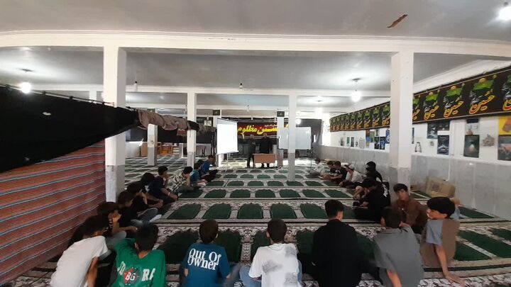 آغاز طرح اوقات فراغت تابستانی دانش‌آموزان در مسجد روستای تمنک شهرستان دنا
