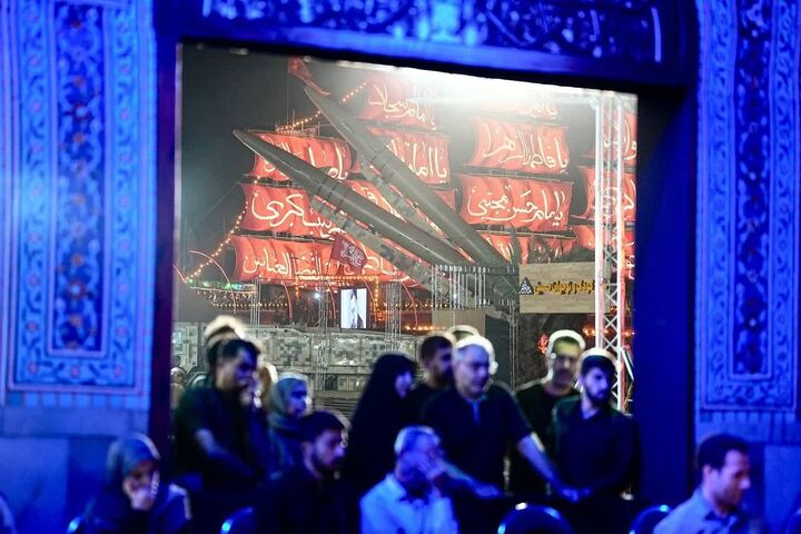 دیدار رییس بنیاد شهید و امور ایثارگران با خانواده شهید تنگسیری