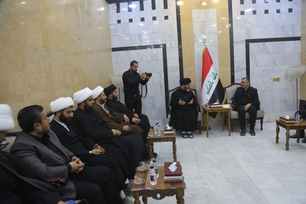 خون رهبر شهید، زمینهساز پیروزی جبهه حق است