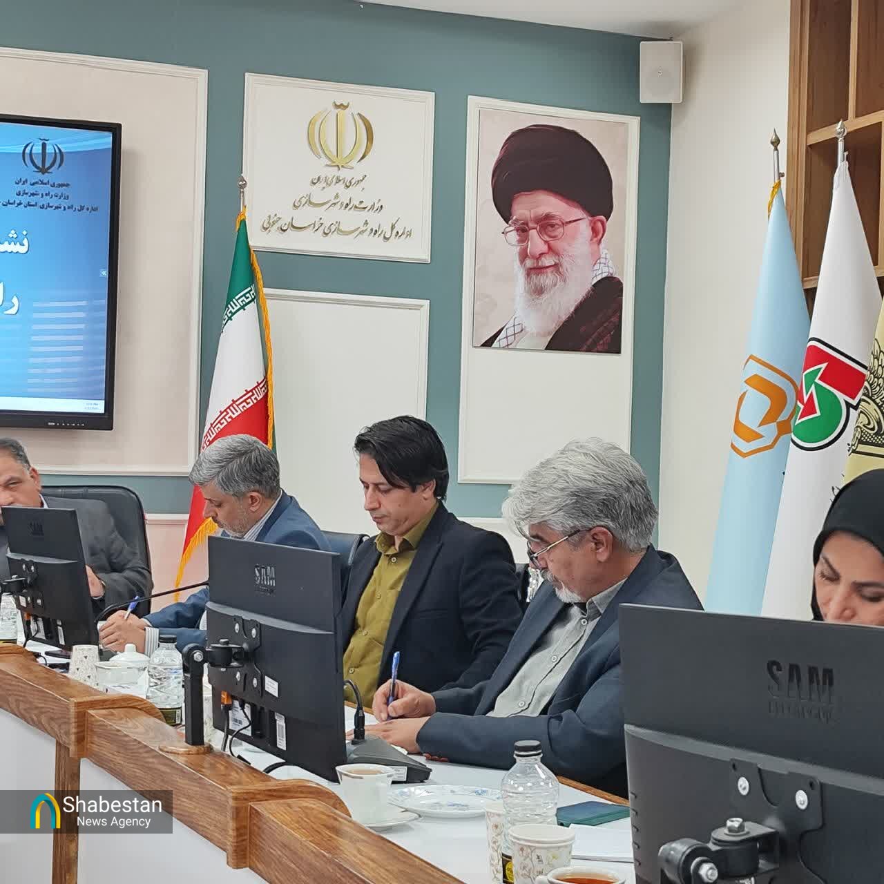 بارگیری ۲ میلیون تن بار در راه آهن شرق کشور