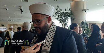 جهان اسلام نسبت به حفظ میراث فکری و سیاسی رهبر شهید مسئول است