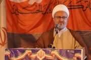 ائمه جمعه محور هدایت فرهنگی جامعه هستند/مسئولان در موضوع مذاکره با آمریکا با تدبیر عمل کنند