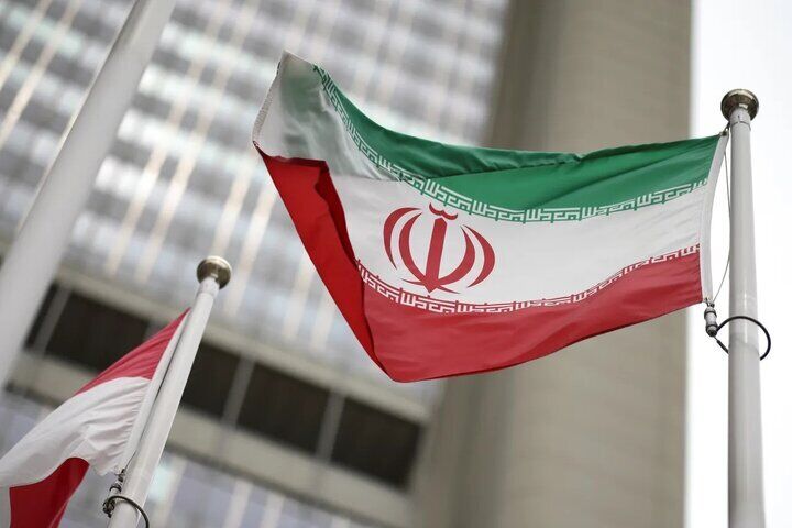 پاسخ به متجاوزان اوکراینی حق ایران است