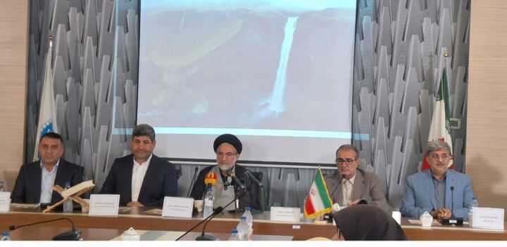 خاموشی: ایران با سرمایه معنوی اهل‌بیت(ع)، کانون تمدن‌سازی اسلامی است