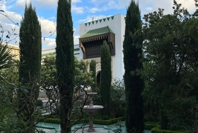 چرا غرب از گسترش نمادهای اسلامی نگران است؟