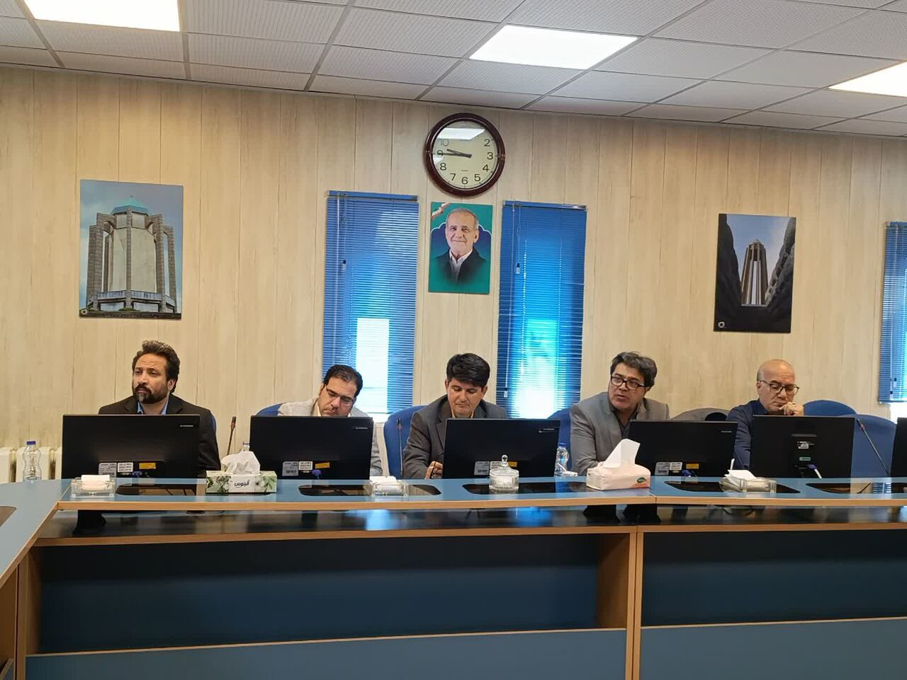 افزایش تعامل با هنرمندان در اولویت ادارات شهرستان باشد