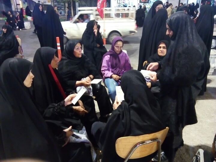 طنین نوای «سوره فتح» در اجتماع شبانه مردم شاهرود / پویش قرائت قرآن با محوریت کانون حاج قاسم سلیمانی برگزار شد
