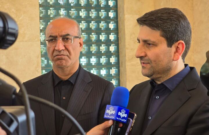 خدمت‌رسانی دیجیتال به زائران اربعین از کرمانشاه آغاز شد/ افتتاح ۲۶ پروژه ارتباطی و تقویت زیرساخت‌های مرزی