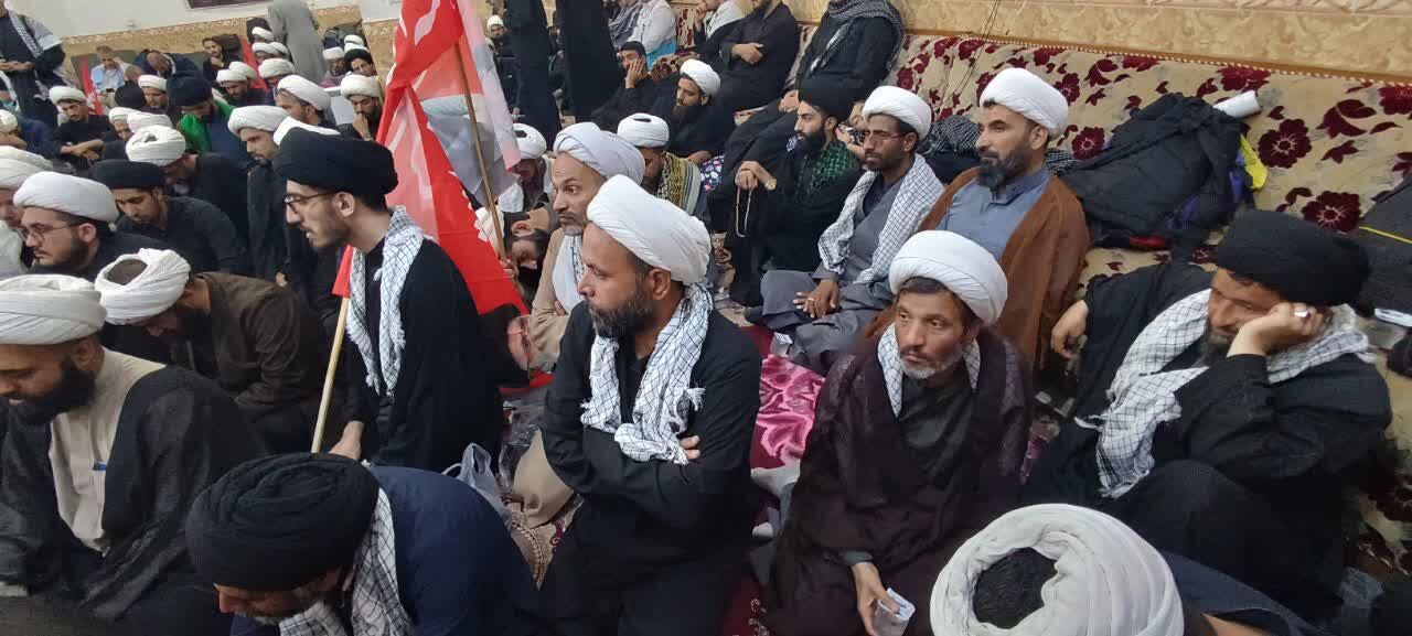 پرچم تبلیغ دین در مسیر اربعین؛ حضور گسترده مبلغان خراسان جنوبی در عراق