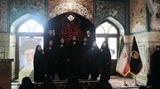 اجرای معنوی گروه سرود دختران مسجدی لار در صحن امام رضا(ع)