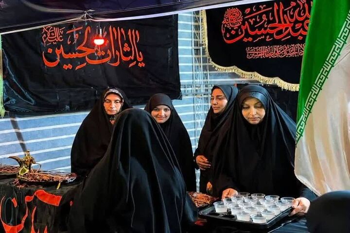 خیمه‌ای به نامِ مادر؛ همت جهادی کانون فرهنگی هنری «کوثر» در کربلای معلی