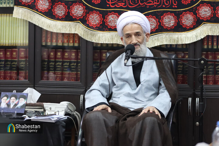 بسیاری از آسیب‌های اجتماعی و فرهنگی با مسجدمحوری حل‌شدنی است