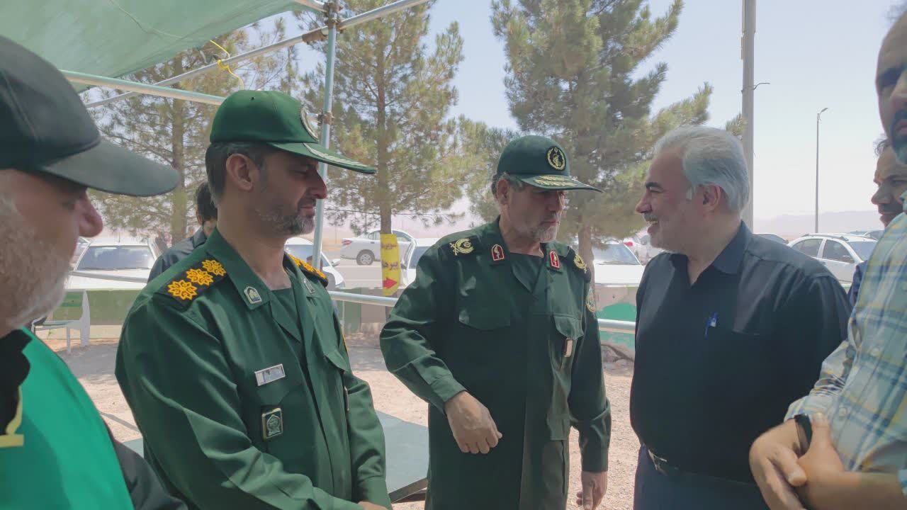 بازدید میدانی دستیار ارشد فرمانده قرارگاه مرکزی خاتم‌الانبیا(ص) از موکب شهر جدید&nbsp;امیرکبیر