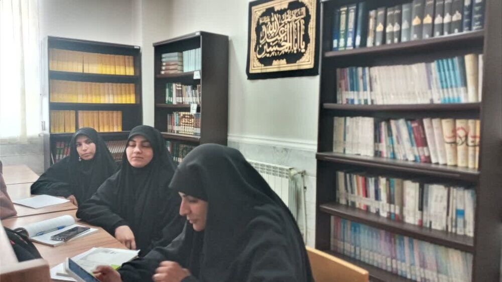 ارزیابی تخصصی طلاب لرستانی در فراخوان «ناب ۱۱» با هدف شناسایی طلاب مستعد