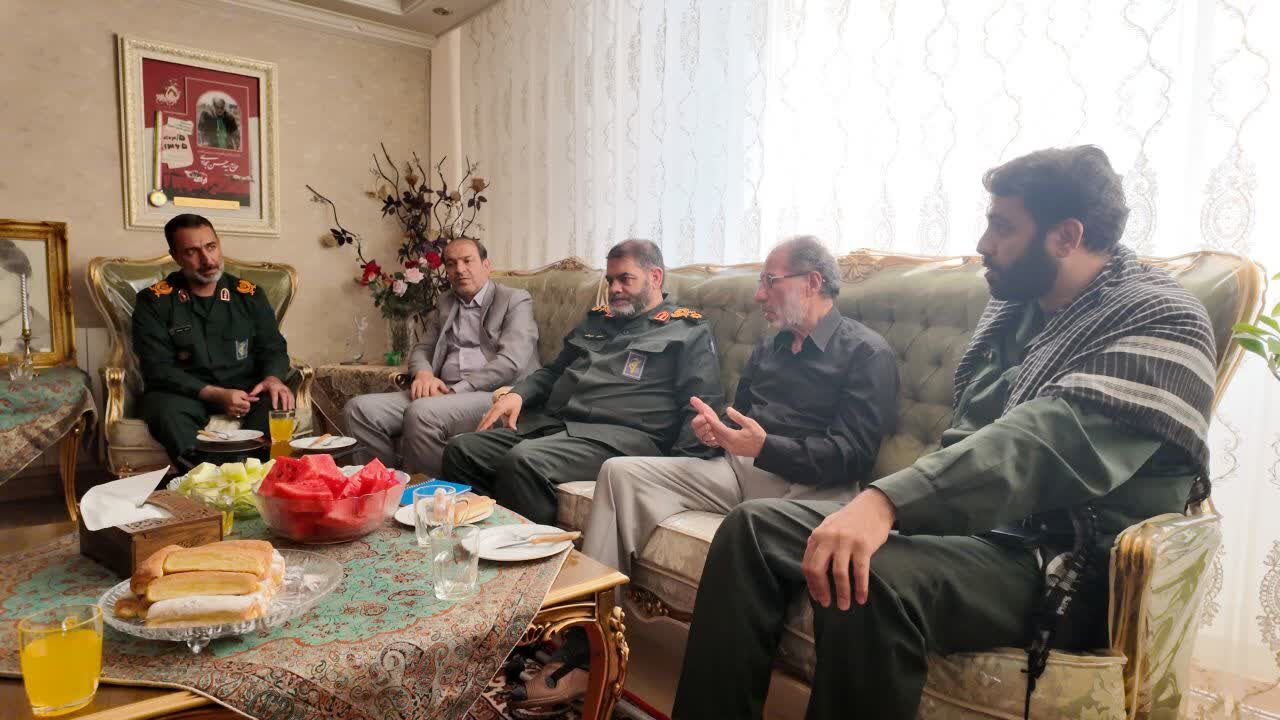 جانبازان، سند زنده ایستادگی نظام مقدس جمهوری اسلامی هستند