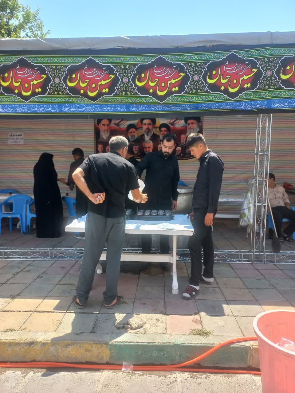 از نان روغنی تا سفرههای خدمت؛ روایت مهماننوازی مردم کردستان در مسیر زائران اربعین