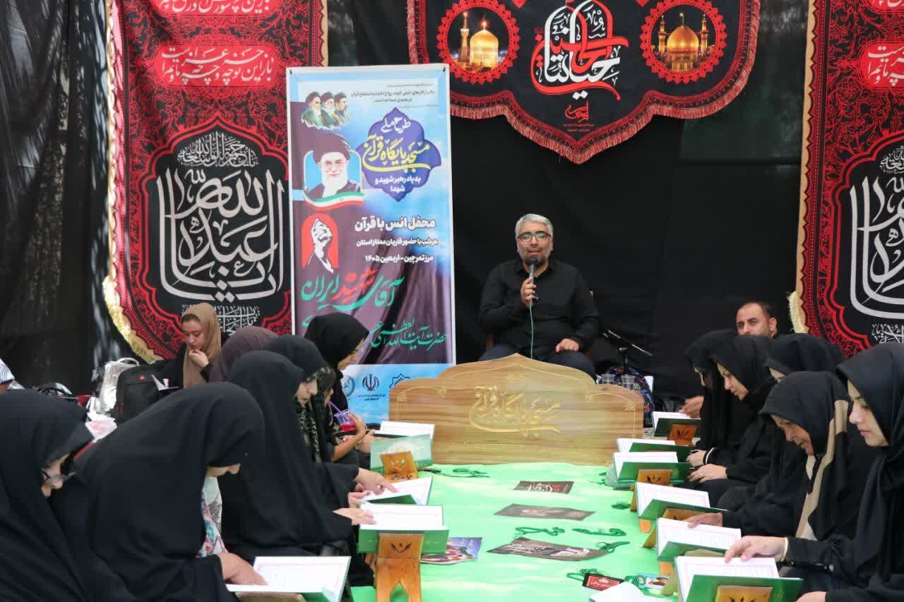 تلاوت قاری بینالمللی قرآن در موکب امام جعفر صادق(ع)؛ «مسجد، پایگاه قرآن» در مسیر اربعین جان گرفت