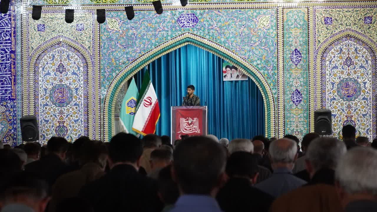 نماز جمعه، میراث ماندگار امام خمینی(ره) و سنگر همیشگی وحدت/ مردم یاسوج از راههای پویایی این قرارگاه فرهنگی میگویند