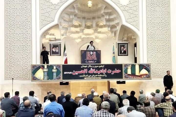 پیروزی مکتب عاشورا در اربعین/ ملت ایران در برابر استکبار تسلیم نمی‌شود