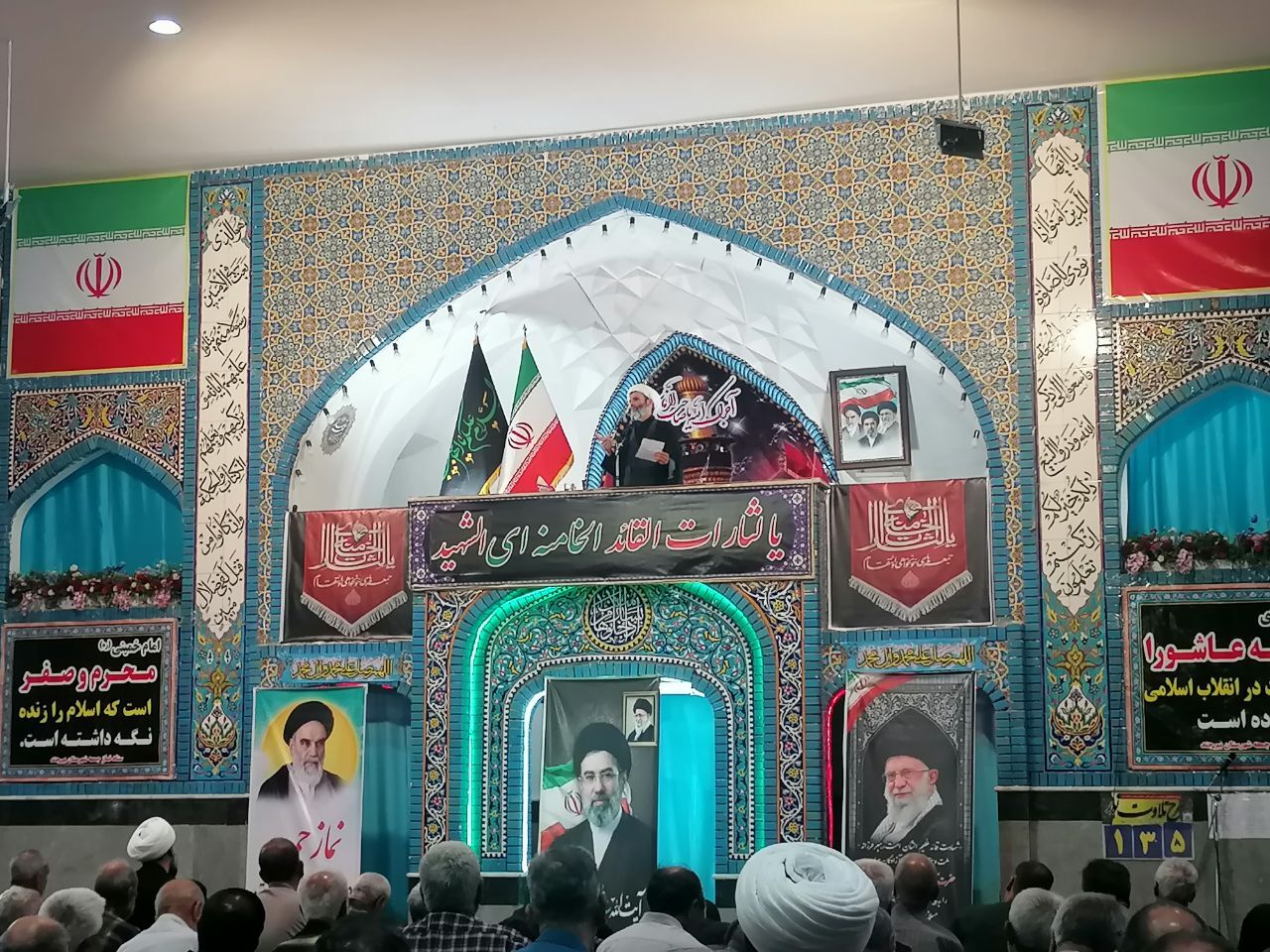 ملت ایران با «هیهات من الذله» در مسیر عزت، دشمنان را به زوال کشانده است