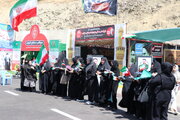قرآن؛ بدرقه‌گر زائران حسینی/طنین وحی الهی در مسیر عشق
