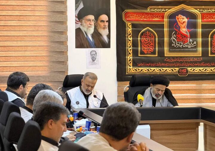 استمرار خدمت‌رسانی به زائران اربعین تا پایان مراسم/تأکید بر توسعه خدمات هوشمند