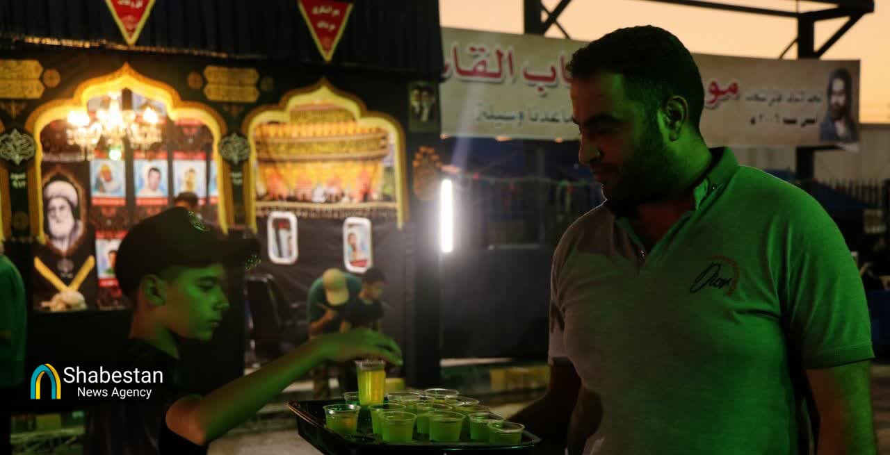 موکب جوانان بروجرد در عمود ۹۷۴ با ارائه خدمات متنوع در کربلا میزبان زائران اربعین است