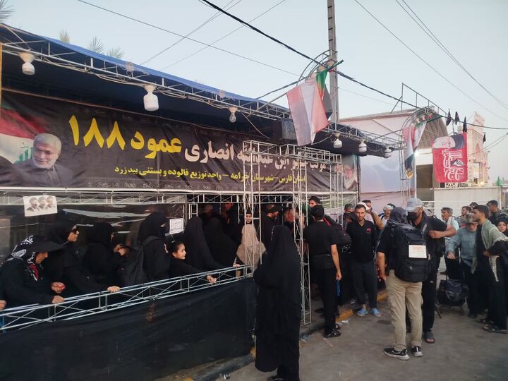 سفیرانِ عشق در طریقِ مشایه؛ روایتِ میزبانیِ مسجدی‌ها از زائرانِ اربعین در عمود ۱۸۸