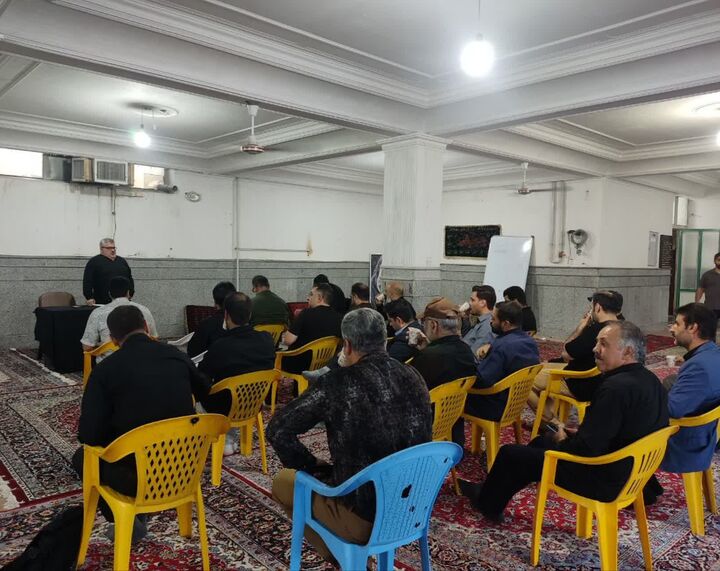 ارتقای ایمنی در مسیر عشق؛ کارگاه تخصصی HSE برای خادمان مواکب اربعین اراک برگزار شد