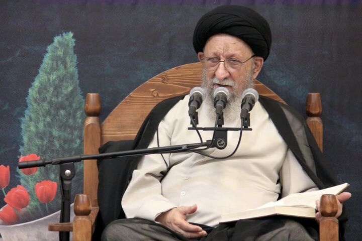 توحید محور دعوت همه انبیا برای رهایی انسان از بندگی غیرخداست