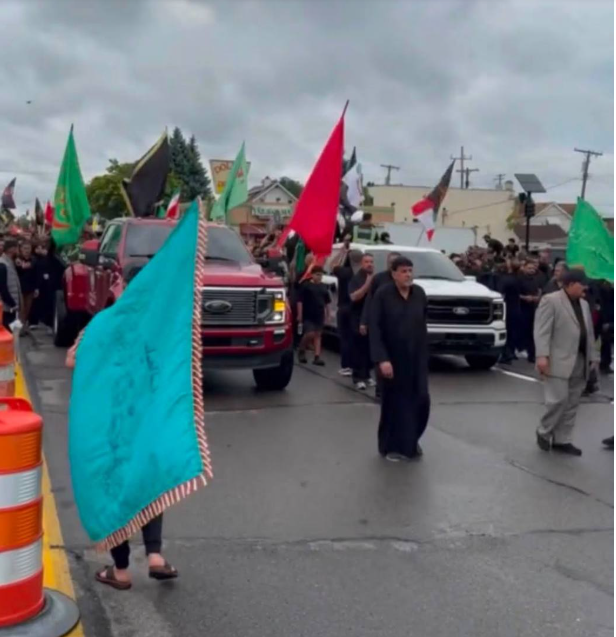 هزاران نفر «راهپیمایی اربعین» را در دیربورن میشیگان آمریکا برگزار کردند + عکس
