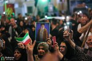 خیالت راحت، زمین نمی‌افتی!؛ زمزمهٔ شبانه مردمی که پاسدارِ حریمِ ایران‌اند