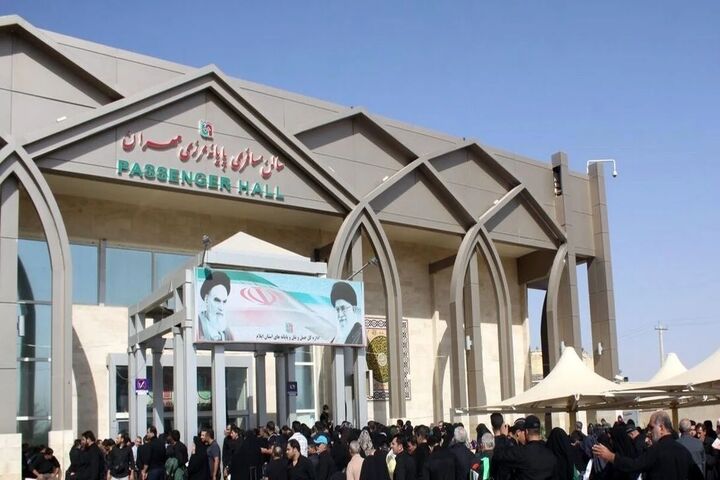 تردد روان زائران در مرز مهران؛ خدمات‌رسانی شبانه‌روزی و آمادگی کامل برای بازگشت زائران